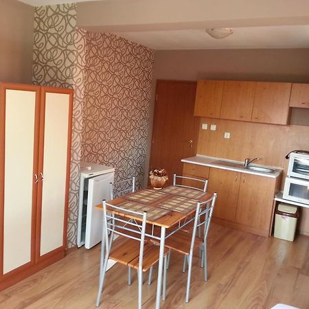 Hristovi Apartments & Studios 포마리 외부 사진